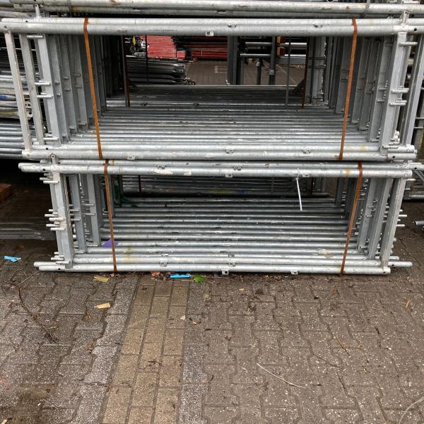 Vertikalrahmen Bera Bohlegerüst Stahl 2x0,65 m GEBRAUCHT 2.00 m