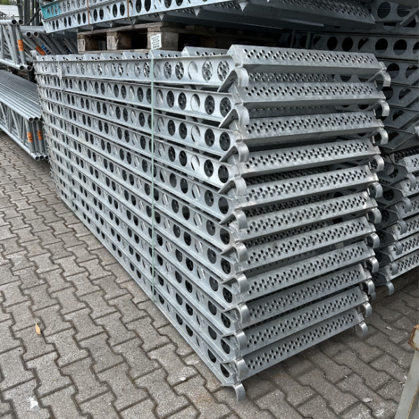 Bautreppe aus Stahl 2,9 x 0,8 m, Feldlänge 2.00 m, gebraucht 