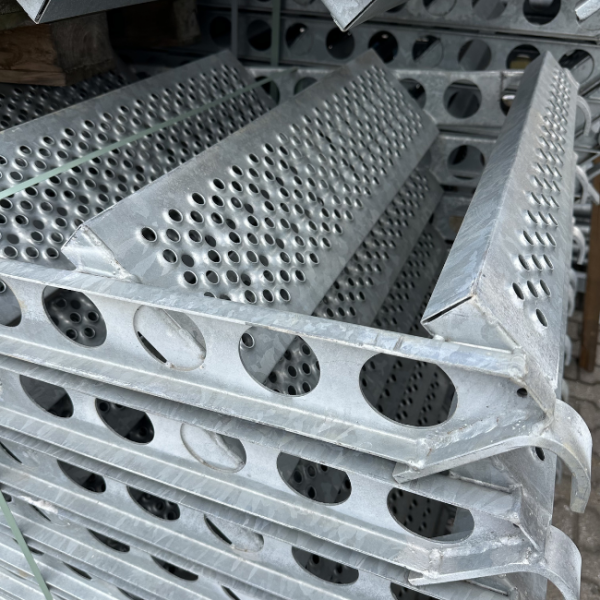 Bautreppe aus Stahl 2,9 x 0,8 m, Feldlänge 2.00 m, gebraucht 