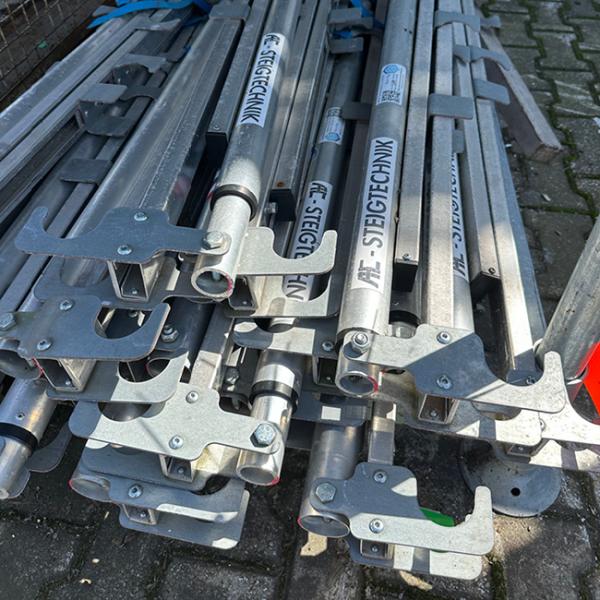 Teleskopgeländer | Vario-Flexx | 1,90 - 3,05 m, B-Ware 